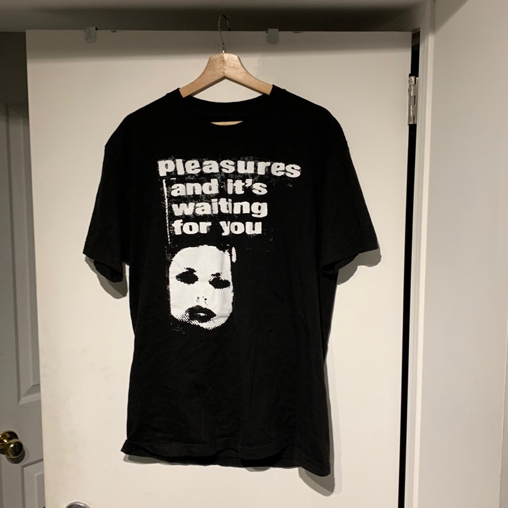 Rare pleasures shirt